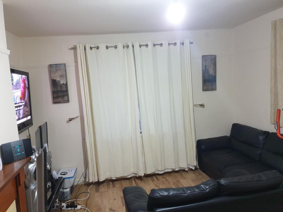 Splendid 4Bedrooms Shared Home Manchester Esterno foto