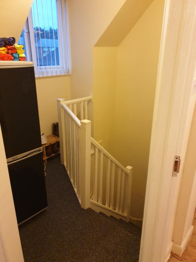 Splendid 4Bedrooms Shared Home Manchester Esterno foto