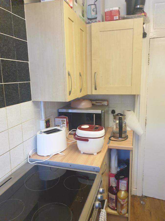 Splendid 4Bedrooms Shared Home Manchester Esterno foto