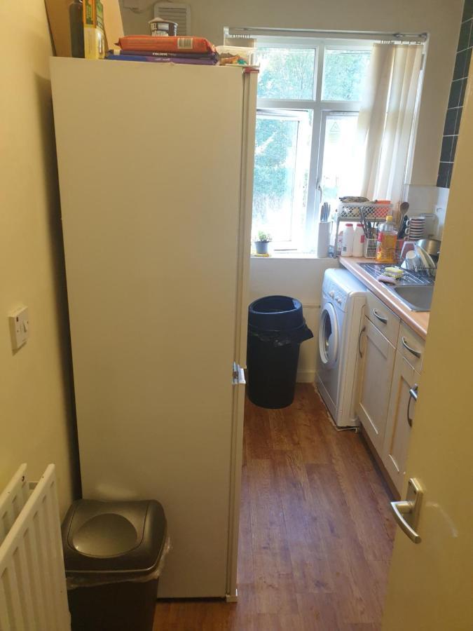 Splendid 4Bedrooms Shared Home Manchester Esterno foto