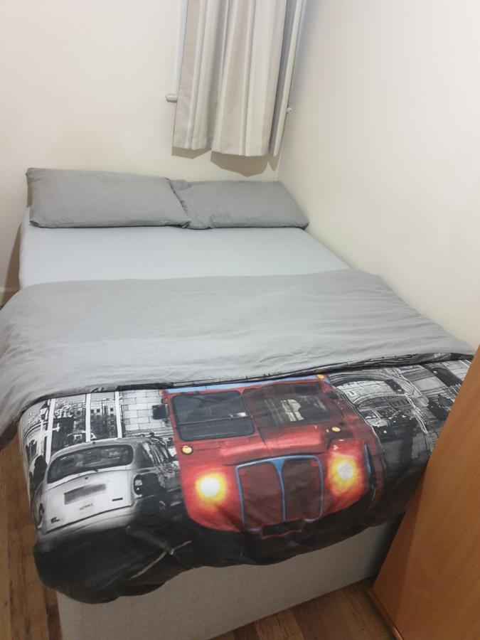 Splendid 4Bedrooms Shared Home Manchester Esterno foto